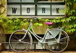 El número de personas que van de su casa al trabajo en bicicleta ha incrementado en 60% durante los últimos 10 años. Foto: Visual Hunt