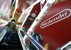 Nintendo está diversificando sus operaciones para contrarrestar una contracción en su negocio de consolas de juego. Foto: Reuters