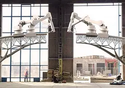 Impresión 3D. Robots edifican un puente de acero completamente funcional en Ámsterdam, mostrando el diseño generativo. Foto: Especial