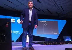El actual presidente de Canva, mejor conocido como “El Evangelista” de iOS y Apple, se presentó en la séptima edición de Campus Party México. Foto: Especial