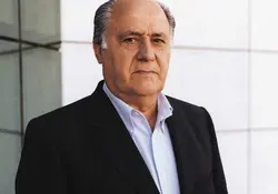 Amancio Ortega, fundador de Inditex, la matriz de tiendas como Zara, Massimo Dutti o Uterqüe, es uno de los hombres más ricos del mundo. Foto: Archivo