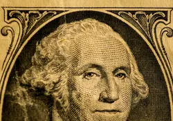 El dólar estadounidense se apreció por primera vez en cuatro días. Foto: Archivo