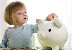 La infancia es la mejor etapa para fomentar buenas actitudes relacionadas con el dinero. Foto: Especial