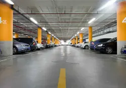 En la metrópoli existen 6.5 millones de cajones de estacionamiento los cuales ocupan 200 millones de metros cuadrados. Foto: Especial