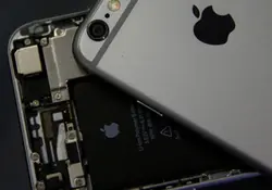 Apple tendrá que pagar 506 millones de dólares por una patente de procesadores que se encuentran en algunas versiones del iPhone. Foto: Reuters