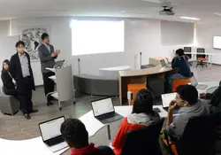 Los estudiantes podrán desarrollar su creatividad con las nuevas tecnologías; es el tercer laboratorio en su tipo en el país y se ubica en la Facultad de Ingeniería. Foto: UNAM