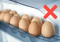Esta es la forma correcta de guardar los huevos en el refrigerador. Foto: Cocina Delirante