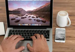 Deberías esperar, apuntan a la aparición de una MacBook Air barata. Foto: Pixabay