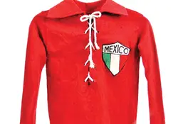 El uniforme con el que México enfrentó a Chile, Argentina y Francia en la Copa del Mundo de 1930 fue vendido en Miami / Foto: Cortesía Diego Ortíz