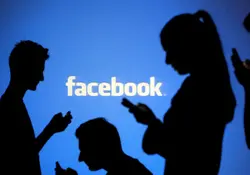 Revelan que Facebook comenzó a poner calificaciones a sus usuarios. Foto: Reuters