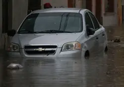 Tu auto corre peligro en esta época de lluvias. Foto: Cuartoscuro
