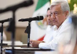 El presidente electo, Andrés Manuel López Obrador, puntualizó que la consulta será financiada ahora 