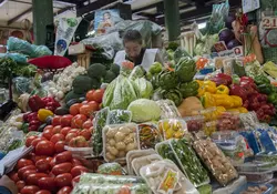 El Índice Nacional de Precios al Consumidor, durante la primera quincena de febrero, registro una disminución del 0.10 por ciento, colocando al índice de inflación en 3.89 por ciento, el objetivo del Banco de México. Foto: Cuartoscuro