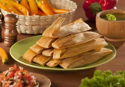 Diferentes sabores y estilos de tamales podrás encontrar en estos cuatro lugares en la Ciudad de México, para cumplir con la tamaliza del día de la Candelaria. Foto: iStock