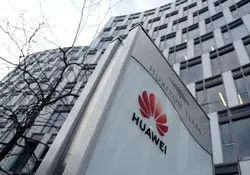 Huawei es la compañía que está en la mira del mundo tecnológico en este momento; en 2018 logró mayor crecimiento que sus competidores principales. Foto: Reuters