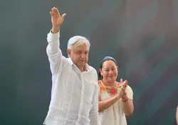 El presidente López Obrador celebró el acuerdo alcanzado con Estados Unidos para evitar aranceles a exportaciones hacia el vecino país del norte. Foto: Especial