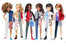 El fabricante de juguetes de Barbie lanzó una serie de muñecas de género neutro que pueden ser vestidas tanto como mujeres u hombres. Foto: news.mattel.com