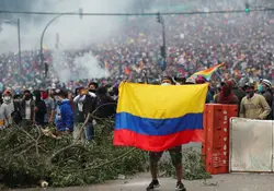 En Ecuador miles de indígenas y campesinos  siguen llegando este a Quito para protestar. Foto: Reuters 