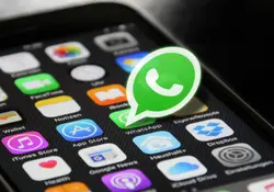 Directivos de Whatsapp han comunicado que desde diciembre emprenderán acciones legales en contra de algunos usuarios. Foto: Pixabay