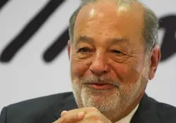 El empresario Carlos Slim consideró que el ambiente en México es propicio para hacer negocios, pero que la mejor inversión es combatir la pobreza. Foto: Cuartoscuro.