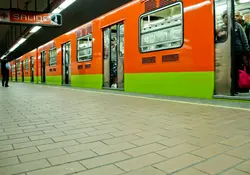 La jefa de Gobierno de la Ciudad de México, Claudia Sheinbaum, presentó el proyecto para la renovación de la Línea 1 del Metro. Foto: iStock 