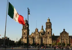 La administración capitalina anunció 4 medidas para apoyar a la población que se verá afectada, por la implementación del semáforo rojo en la Ciudad de México. Foto: Cuartoscuro.