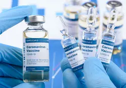 La Organización Mundial de la Salud (OMS) anunció que tres vacunas de covid-19 se encuentran en las últimas etapas de revisión. Foto: iStock 
