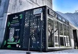 La cadena de tiendas Oxxo lanzó al mercado un nuevo concepto de autopago llamado, Oxxo Smart. Foto: Reddit/u/NateRuh