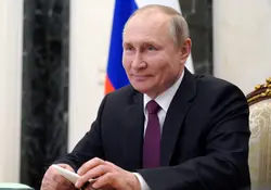 El presidente de Rusia, Vladimir Putin, firmó una ley que le permitirá mantenerse en el poder hasta el año 2036. Foto: Reuters 