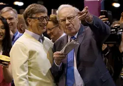Al anunciar su renuncia a la Fundación Gates, Buffett dijo que su participación física no era necesaria para alcanzar los objetivos de la organización. Foto Reuters