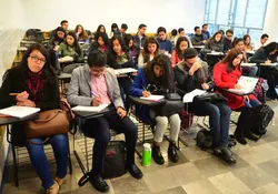 La UNAM matriculó a 3 alumnos de excelencia que había dejado sin lugar, porque la SEP no había emitido su certificado de secundaria. Foto: Cuartoscuro.