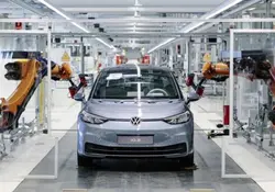 Estas afectaciones sector automovilístico podrían provocar que Volkswagen paralice la producción de más modelos. Foto: *VW