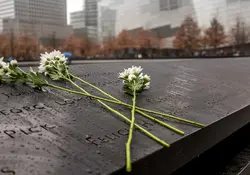 El 11 de septiembre de 2001 a las torres del World Trade Center que quedaron reducidas a una montaña de polvo y acero incandescente, se estima que 3 mil personas perdieron la vida. Foto: iStock