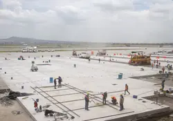 El nuevo aeropuerto se localiza en Zumpango, Estado de México. Cuenta con siete accesos y las conexiones principales por transporte público, hasta ahora, son el Mexibús y Tren suburbano. Foto: Cuartoscuro