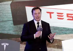 Elon Musk ha vendido más de 15,000 millones de dólares en acciones de su empresa Tesla. Foto: Reuters.