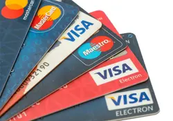 Hay clientes que tienen acceso a tarjetas de crédito de lujo, ya que son invitados por alguna entidad bancaria para pertenecer a un grupo exclusivo. Foto: iStock 