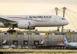 La aerolínea mexicana continúa una jornada de cancelación de vuelos debido al contagio de sus tripulaciones. Foto: Cuartoscuro 