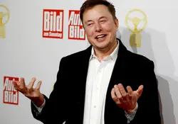 Elon Musk aprovecha Twitter para dar consejos de emprendimiento, inversiones y compra de acciones. Foto: Reuters 