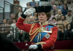 Oliva Coleman como la reina Isabel II en The Crown