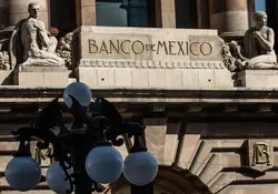 Fachada del Banco de México 