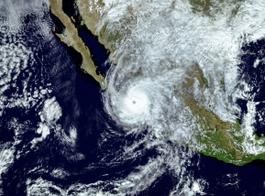 Mapa de México y ciclón tropical 