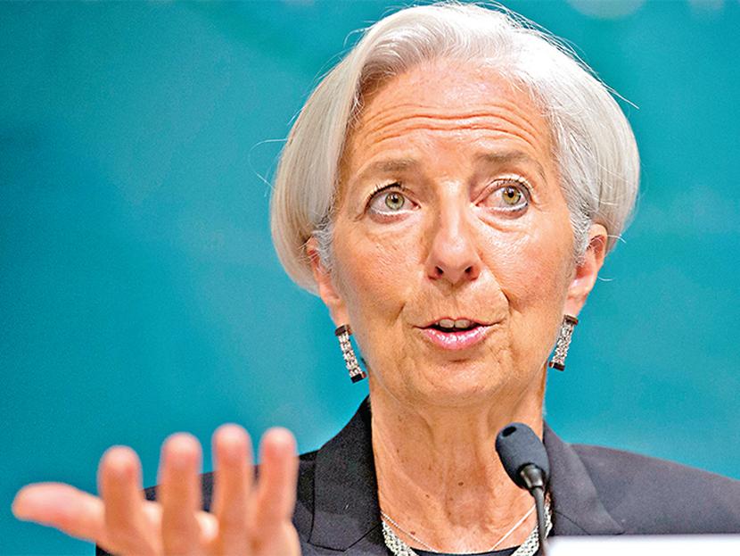 La directora gerente del FMI sugiere que la Reserva Federal de  EU aumente la tasa de interés objetivo hasta principios de 2016. Foto: AFP