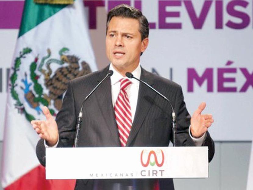 El presidente electo de México, Enrique Peña Nieto, se comprometió a que el Estado será un facilitador del desarrollo de las comunicaciones. Fotos: Tomada de www.enriquepenanieto.com y Eduardo Jiménez 