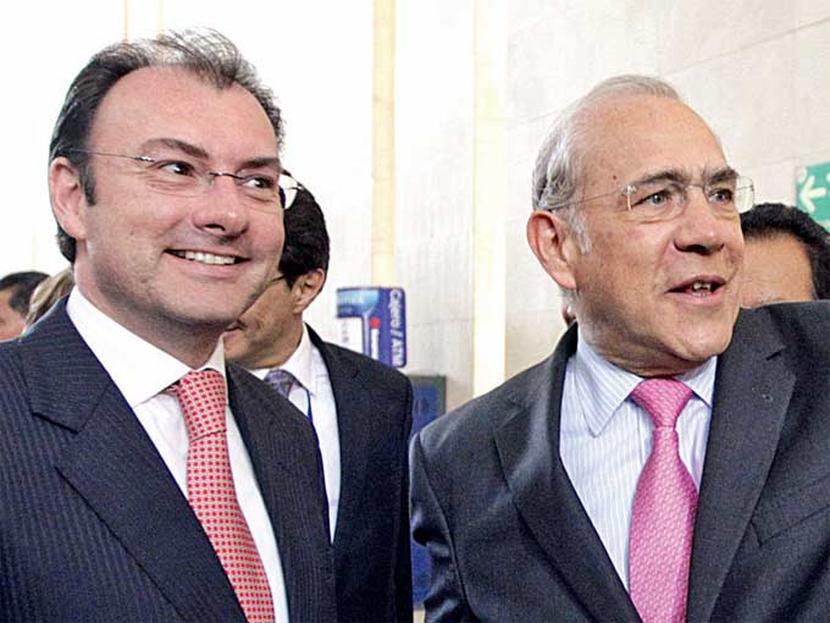 Luis Videgaray, secretario de Hacienda (izquierda), y José Ángel Gurría, secretario general de la OCDE, coincidieron en la necesidad de realizar la Reforma Fiscal. Fotos : Mateo Reyes