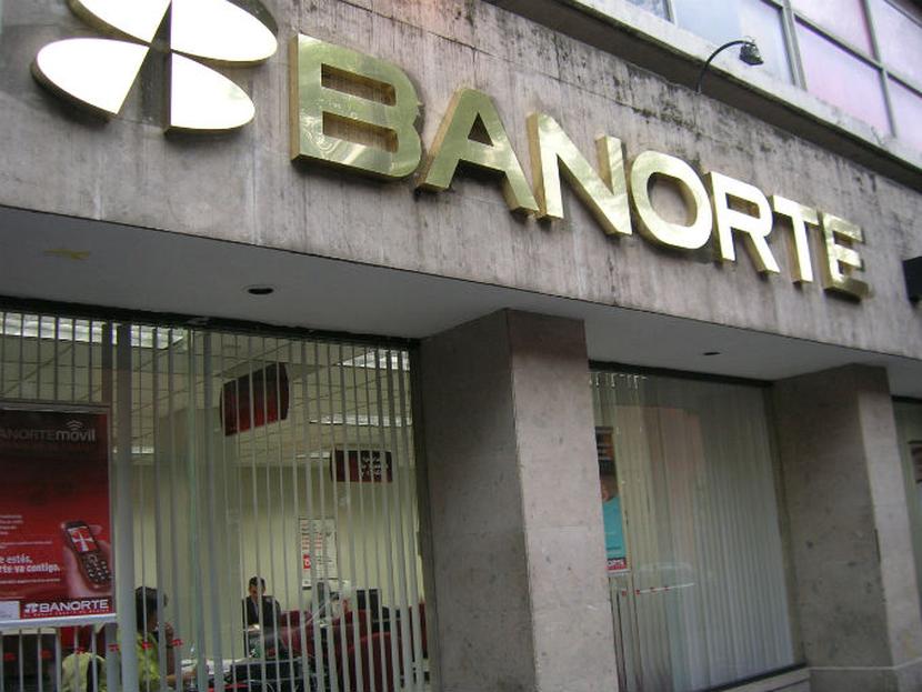 Banorte dijo que pagará 637 millones de dólares por la participación del grupo italiano en Seguros Banorte Generali. Foto: Archivo Excélsior.
