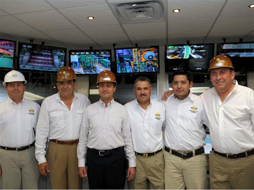 El proyecto Fénix de Altos Hornos de México generará 3,000 empleos directos. Foto: Presidencia