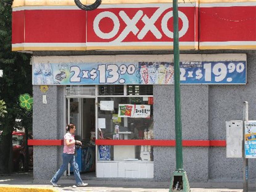 Diariamente, cerca de ocho millones de personas compran algo en estas tiendas de conveniencia. Foto: Archivo Excélsior
