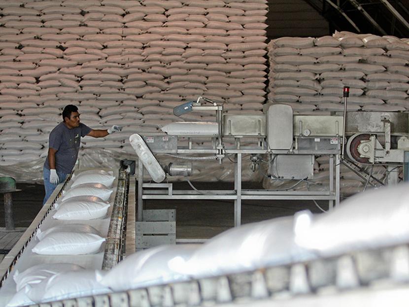 Los productores estadounidenses dijeron que las importaciones de azúcar de México se han más que duplicado en el último año a récords, presionando los precios a mínimos en una década. Foto: Cuartoscuro