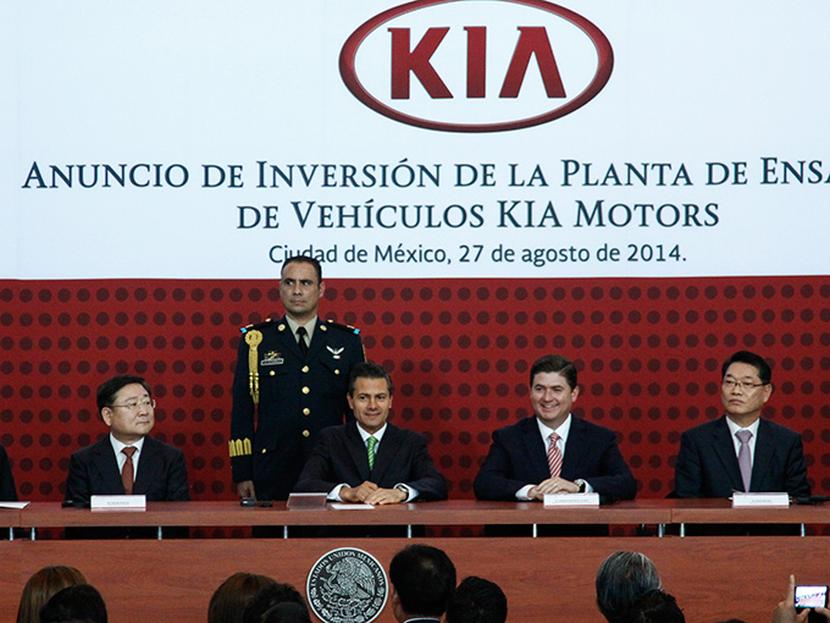 La construcción de la planta de producción de Kia Motors en Nuevo León representa una inversión de más de mil millones de dólares. Foto: Cuartoscuro