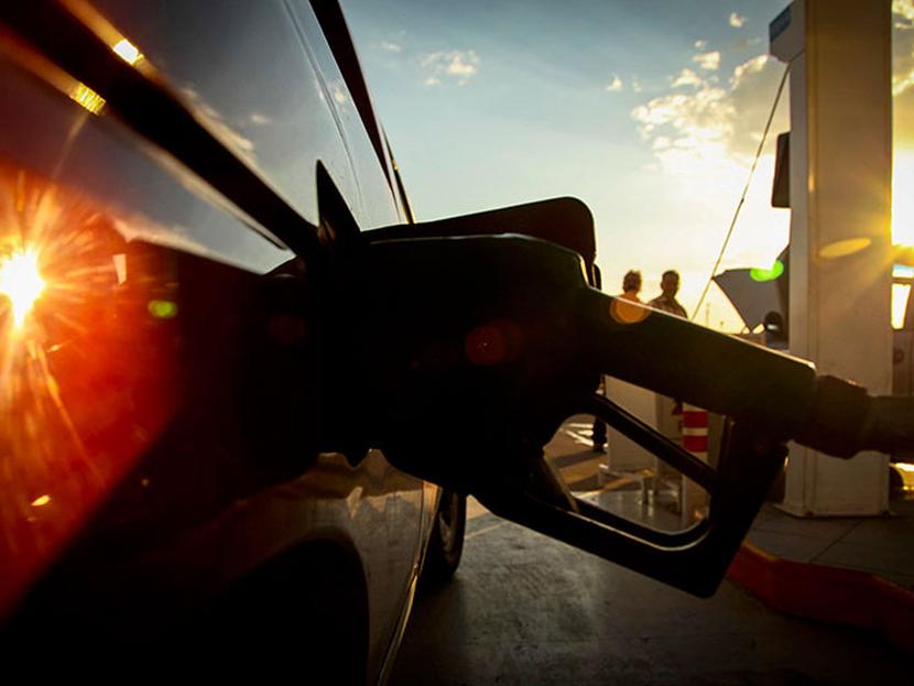 La gasolina Premium se venderá a partir de este sábado en 13.67 pesos el litro. Foto: Cuartoscuro